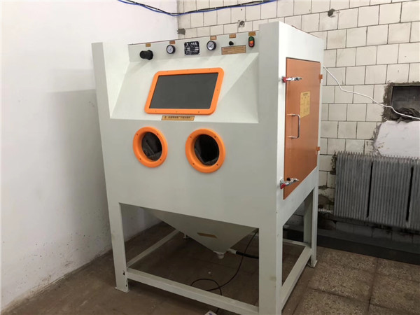 箱式噴砂機(jī)